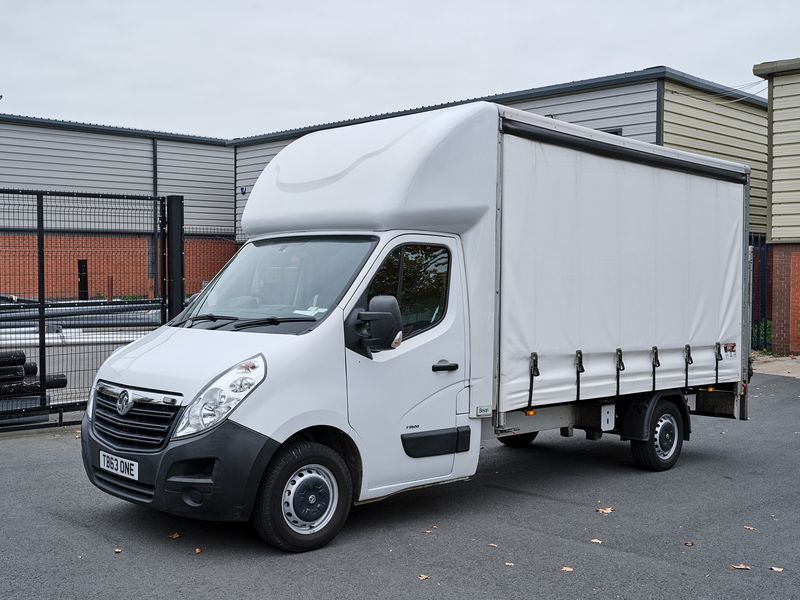 Vauxhall Monaro Luton Van